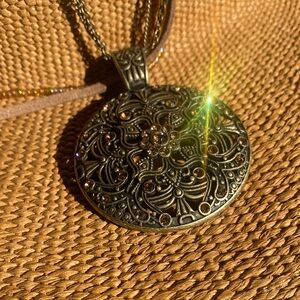 Lia Sophia Rosette necklace with box.Pendant Necklace -adjustable length